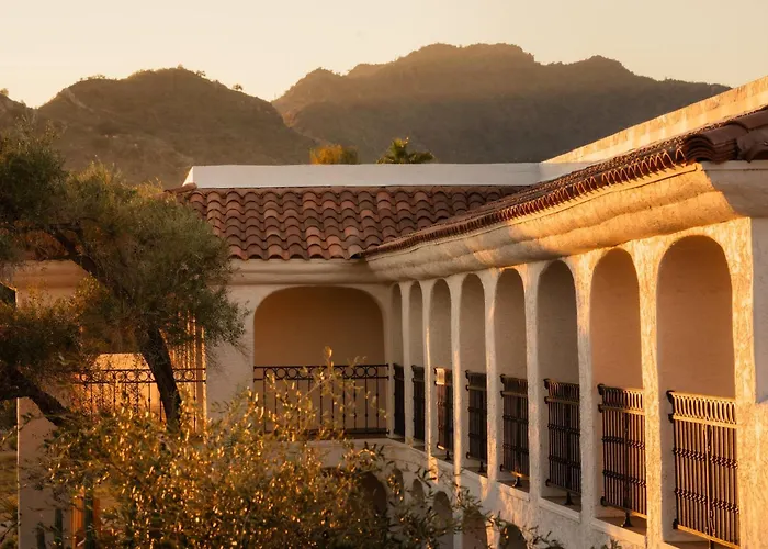 Kimpton Miralina And By Ihg 4*