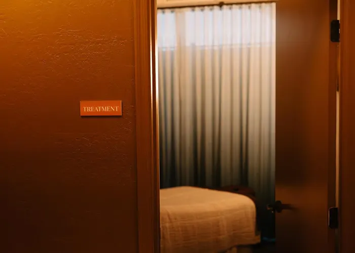 Kimpton Miralina And By Ihg 4*